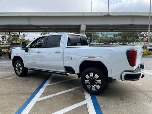 New 2026 GMC Sierra 2500 Denali w/ Denali Reserve Package AWD/4WD image 4
