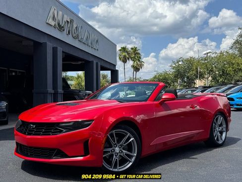 Used 2020 Chevrolet Camaro LT RWD image 1