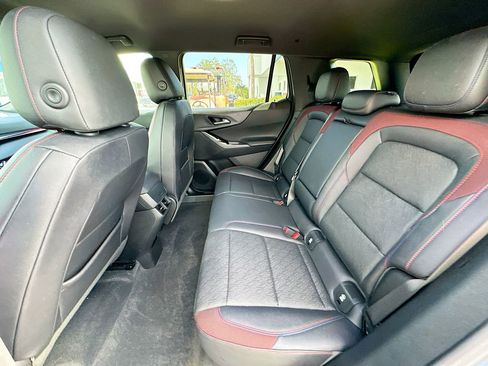 Used 2025 Chevrolet Equinox RS image 25