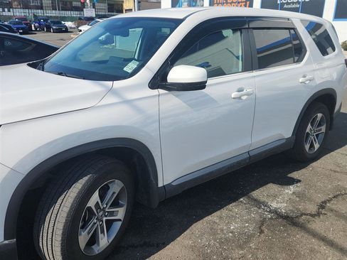 Certified 2024 Honda Pilot EX-L image 1