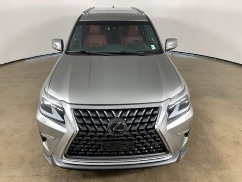 Used 2020 Lexus GX 460 Premium image 4