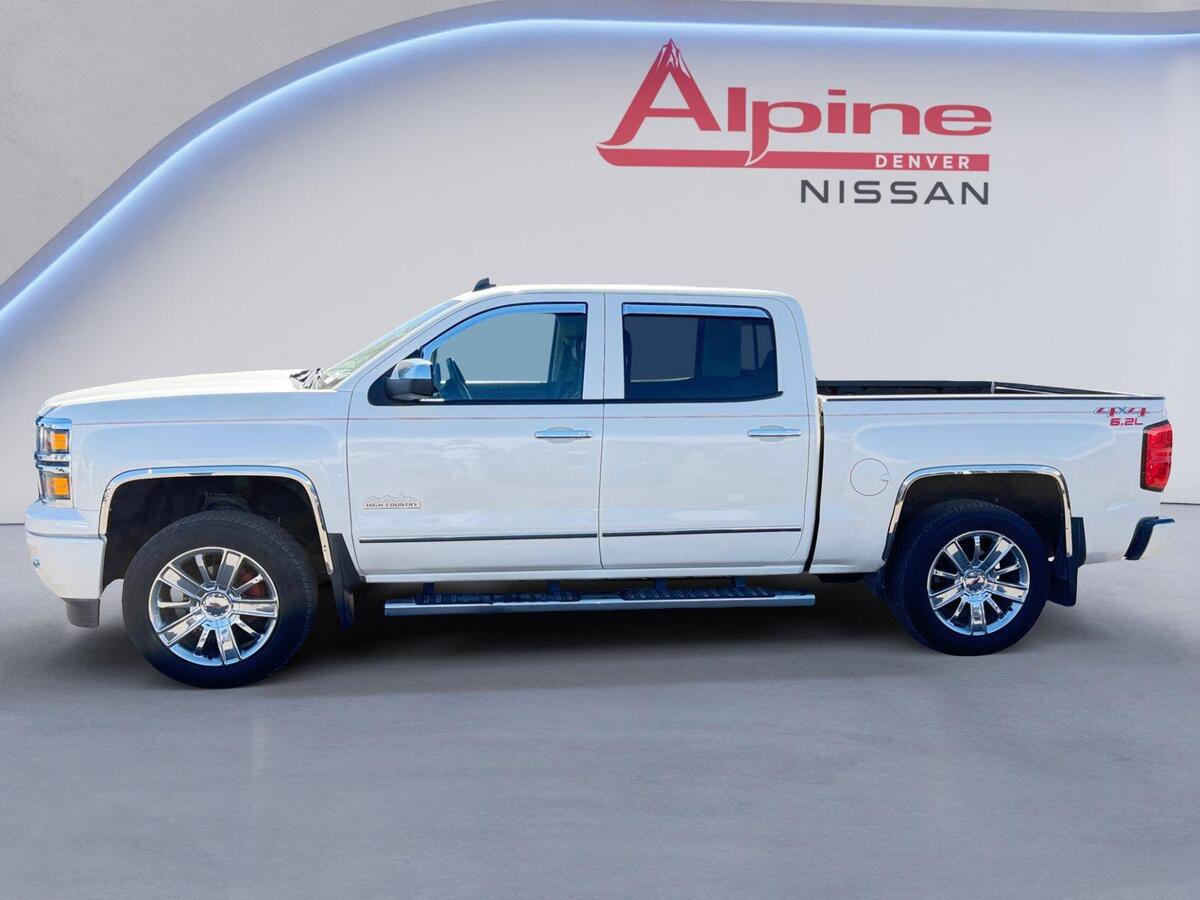 Used 2014 Chevrolet Silverado 1500 High Country w/ High Country Premium Package AWD/4WD image 2