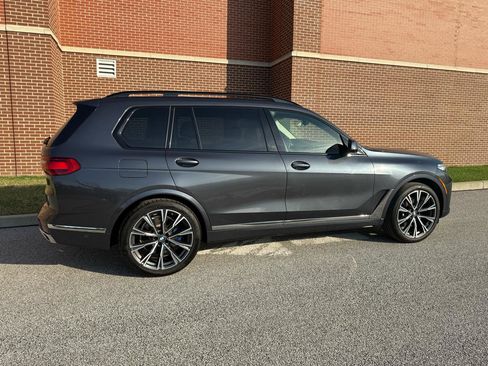 Used 2021 BMW X7 xDrive40i w/ Cold Weather Package image 16
