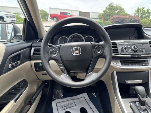 Used 2013 Honda Accord LX image 14
