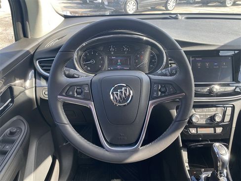 Used 2022 Buick Encore Preferred w/ Safety Package image 30