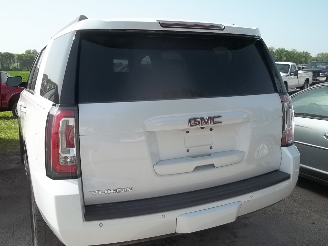 Used 2016 GMC Yukon SLT w/ Open Road Package AWD/4WD image 5