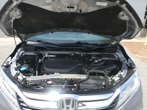 Used 2019 Honda Odyssey Elite image 40