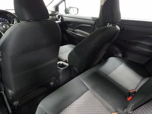 Used 2020 Nissan Versa S image 10