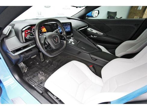 Used 2024 Chevrolet Corvette Stingray Coupe w/ Z51 Performance Package image 6