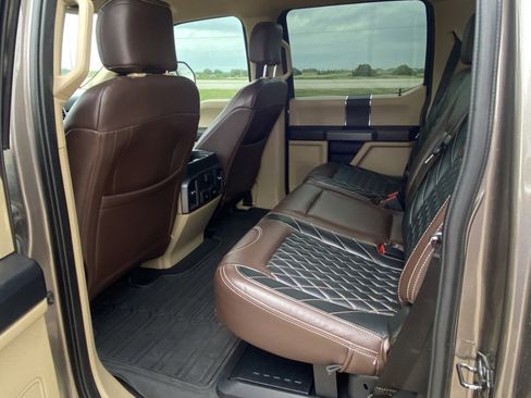 Used 2020 Ford F450 XLT w/ FX4 Off-Road Package image 15