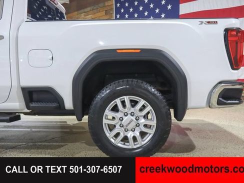 Used 2022 GMC Sierra 2500 SLT w/ SLT Premium Package AWD/4WD image 9
