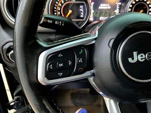 Used 2020 Jeep Wrangler Unlimited Sahara w/ Uconnect 4C Nav & Sound Group image 10