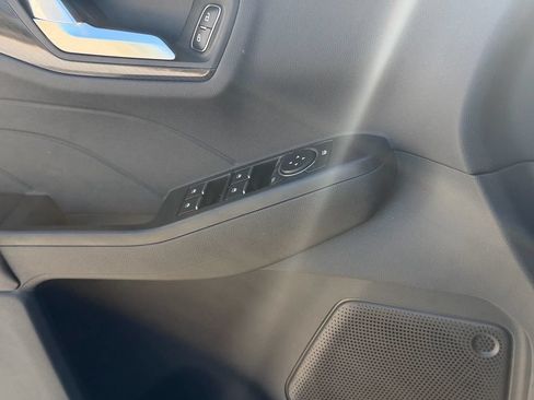 Used 2024 Ford Escape ST-Line w/ Tech Pack #1 FWD image 12