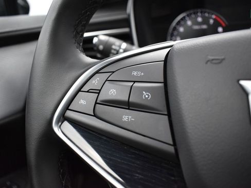 Certified 2025 Cadillac XT5 Premium Luxury image 16