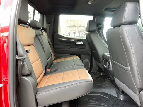 New 2026 Chevrolet Silverado 1500 High Country AWD/4WD image 19