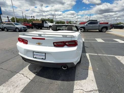 Used 2023 Chevrolet Camaro LT w/ Technology Package RWD image 7