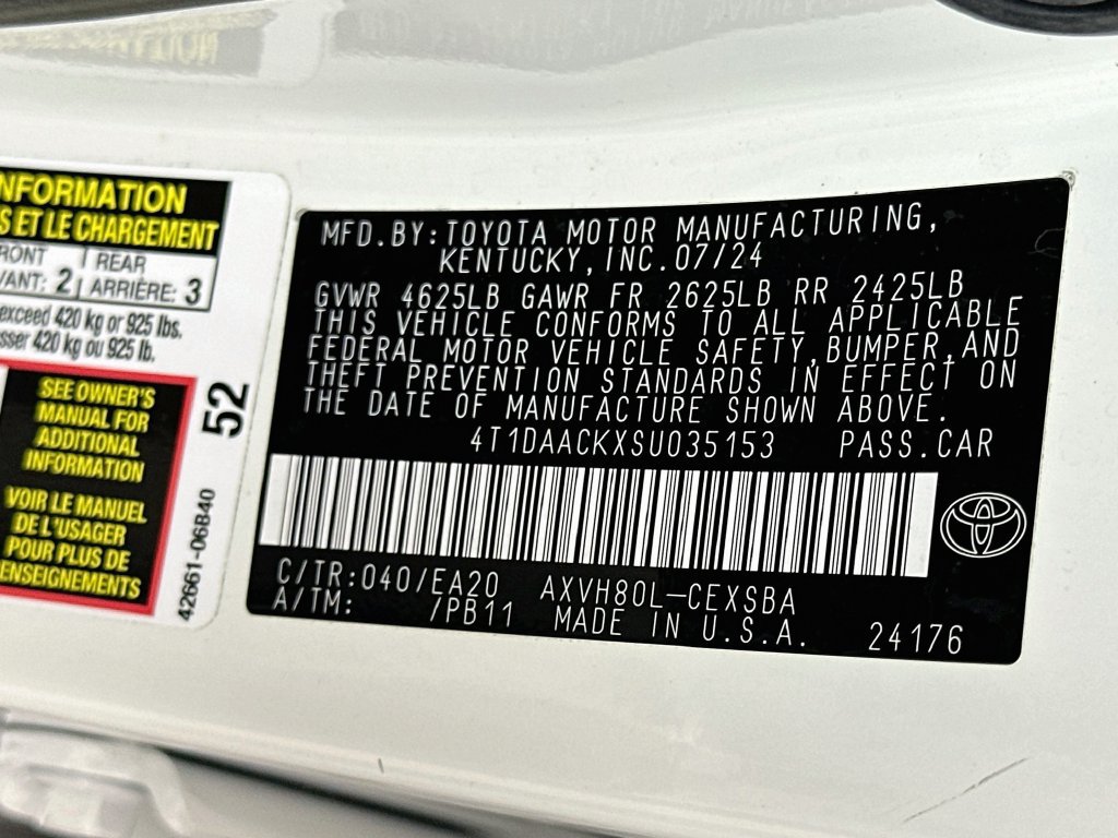 Certified 2025 Toyota Camry SE FWD image 32
