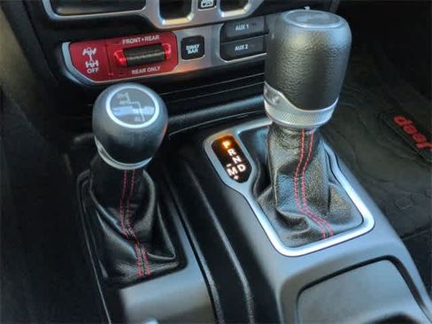 Used 2020 Jeep Wrangler Unlimited Rubicon image 33