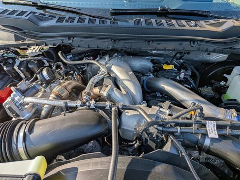 Certified 2026 Ford F250 Lariat w/ Black Appearance Package image 5