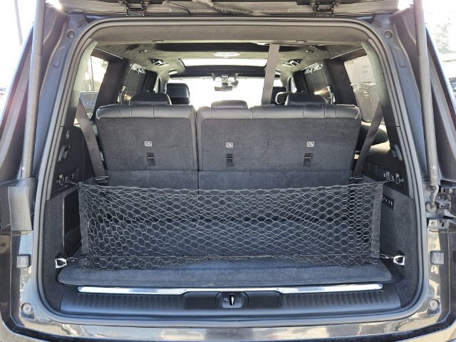 Used 2023 Jeep Grand Wagoneer Series III w/ Rear Seat Video Group 1 AWD/4WD image 13