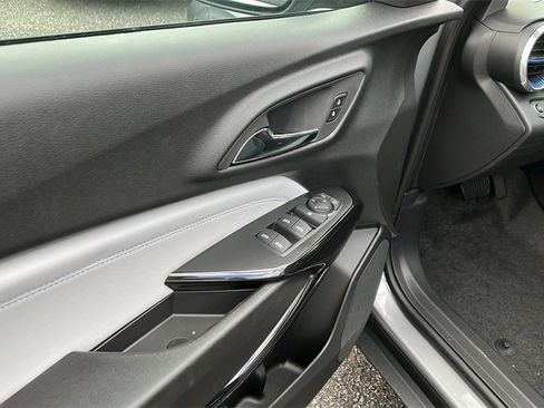 New 2026 Chevrolet Trax LT w/ Driver Confidence Package image 12