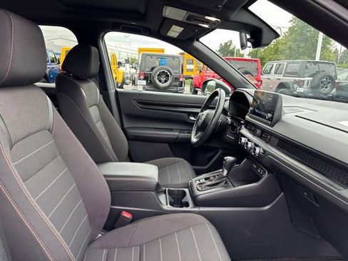 Used 2023 Honda CR-V Sport image 10