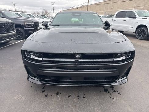 Used 2026 Dodge Charger R/T w/ Driver Convenience Group AWD/4WD image 2
