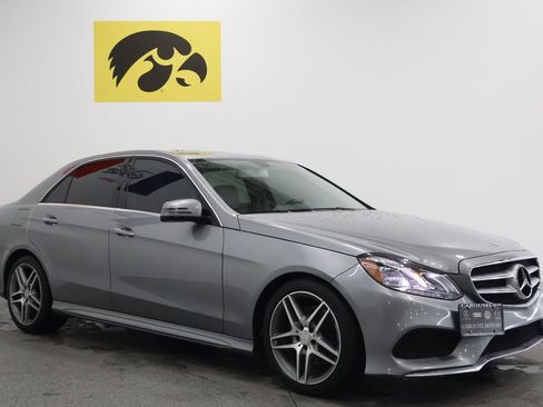 Used 2014 Mercedes-Benz E 350 Sedan image 6