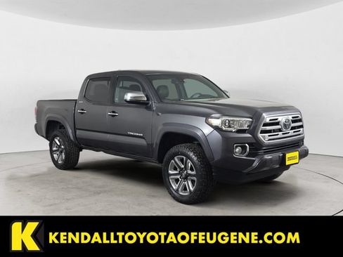 Used 2019 Toyota Tacoma Limited AWD/4WD image 3
