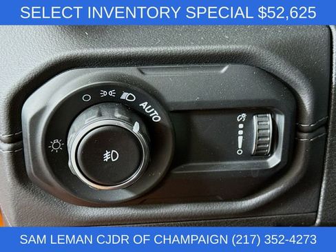 New 2025 Jeep Wrangler Unlimited Rubicon w/ XTREMEE 35" Tire Package image 10