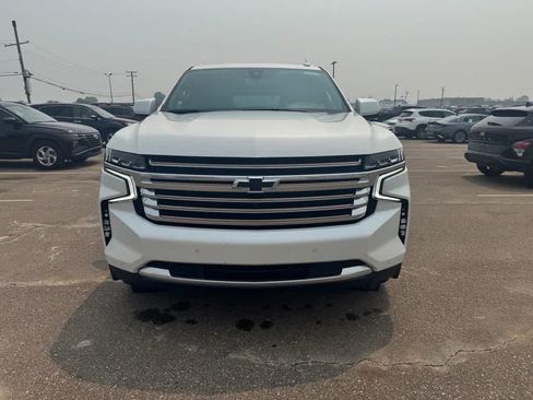Used 2021 Chevrolet Tahoe High Country AWD/4WD image 2