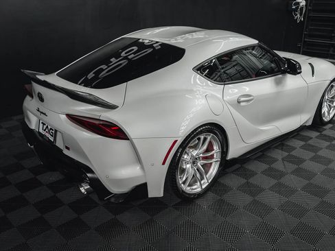 Used 2021 Toyota Supra Premium image 16