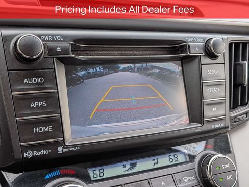 Used 2016 Toyota RAV4 XLE AWD/4WD image 23