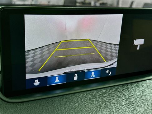 Used 2022 Acura MDX FWD image 21