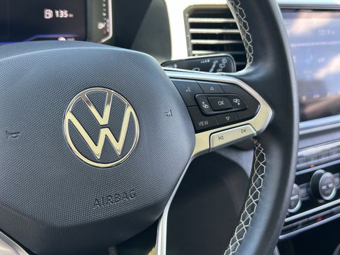 Used 2023 Volkswagen Atlas SE AWD/4WD image 29
