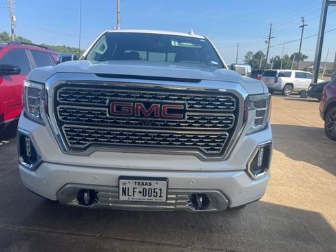 Used 2020 GMC Sierra 1500 Denali w/ Denali Ultimate Package AWD/4WD image 3