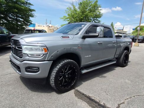 Used 2022 RAM 2500 Laramie AWD/4WD image 4