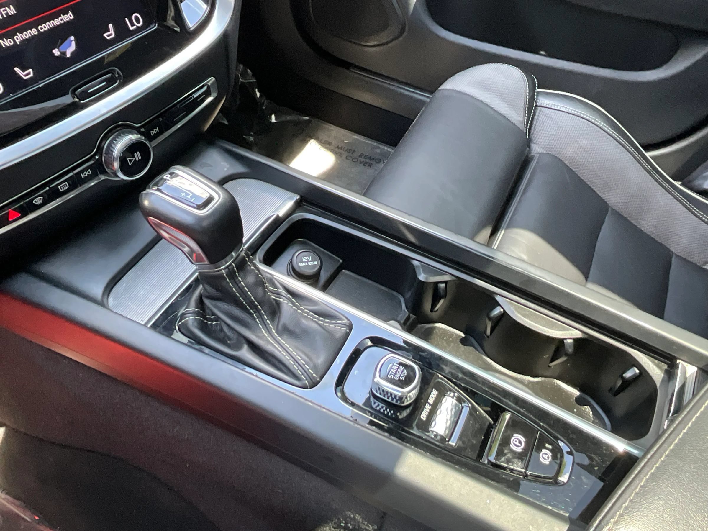 Used 2019 Volvo S60 T6 R-Design AWD/4WD image 18