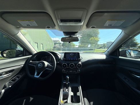 Used 2021 Nissan Sentra SV FWD image 27