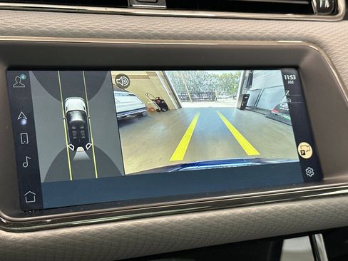 Used 2022 Land Rover Range Rover Evoque R-Dynamic S image 21