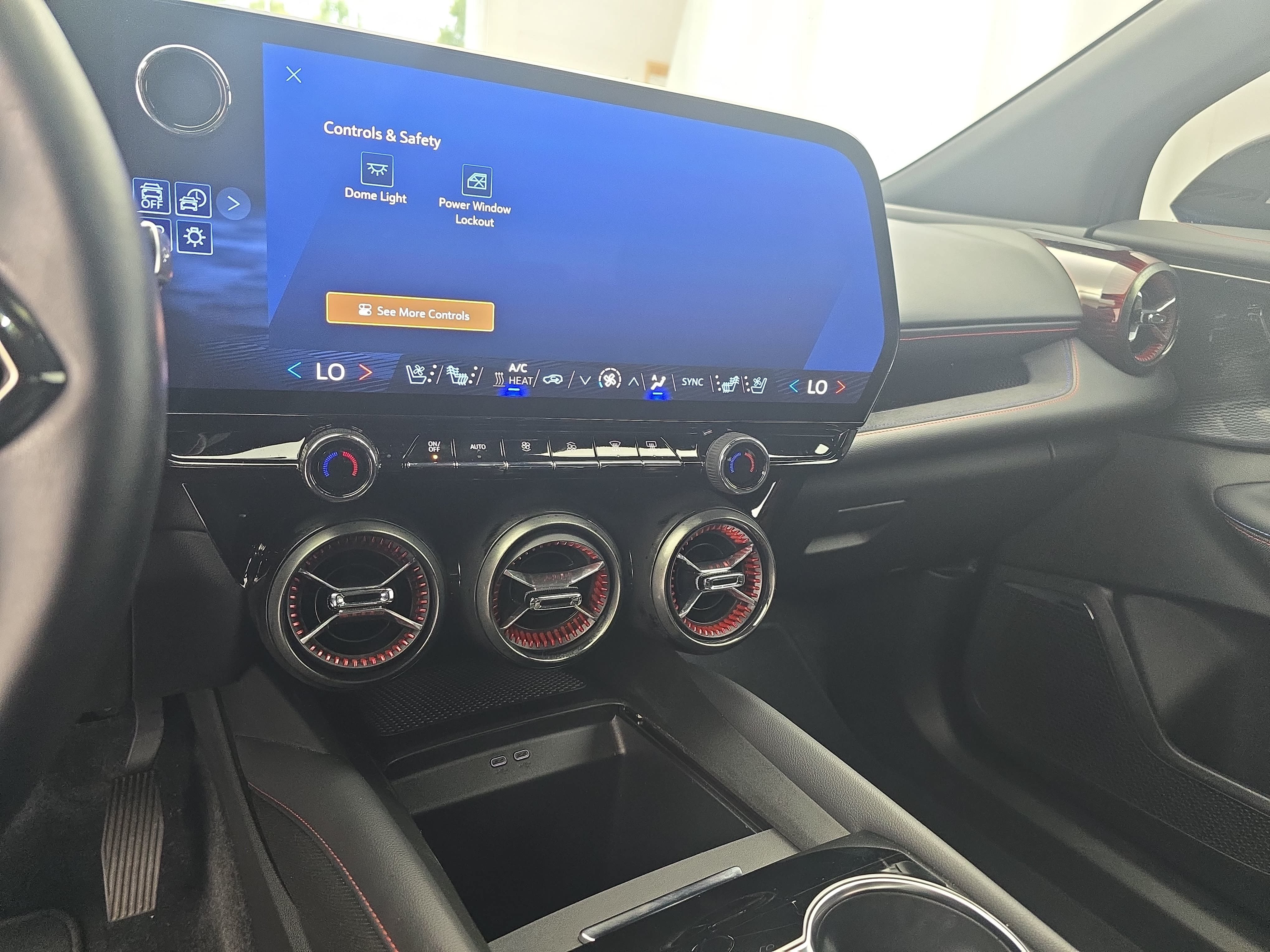 Used 2024 Chevrolet Blazer EV RS RWD image 20