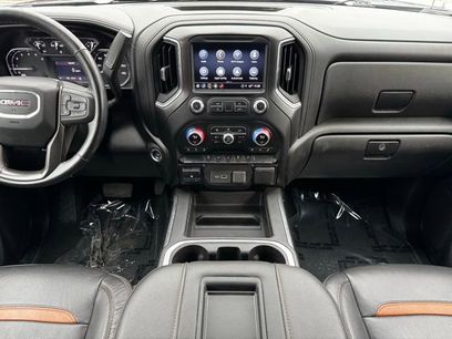 Used 2022 GMC Sierra 2500 AT4 w/ Gooseneck/5TH Wheel Package
