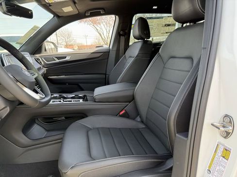 New 2026 Volkswagen Atlas Cross Sport SEL R-Line AWD/4WD image 17