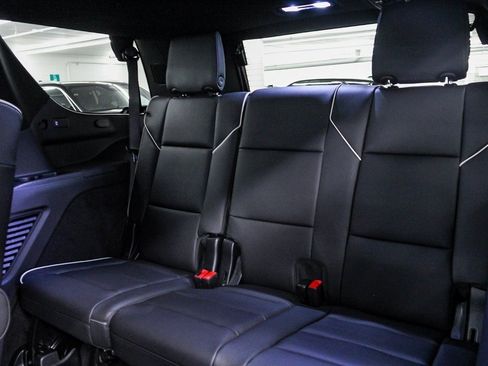 New 2026 Cadillac Escalade Luxury image 18