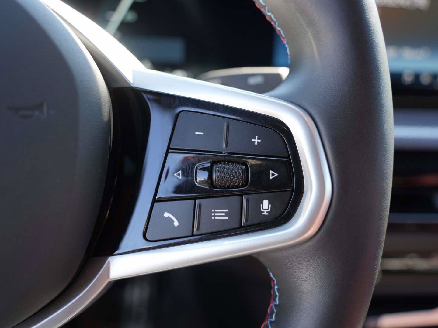 Used 2025 BMW i4 M50 AWD/4WD image 19