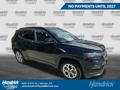 Used 2025 Jeep Compass Latitude w/ Sun & Sound Group