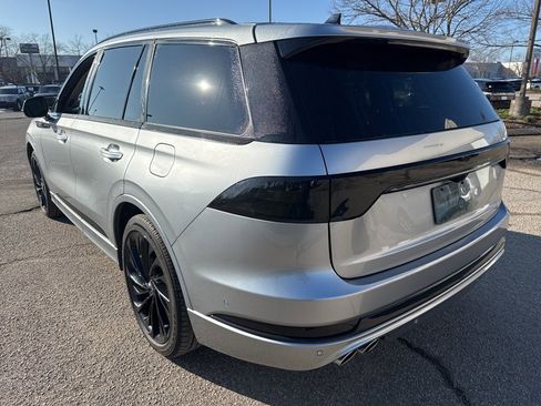 Used 2023 Lincoln Aviator Reserve w/ Jet Package image 9