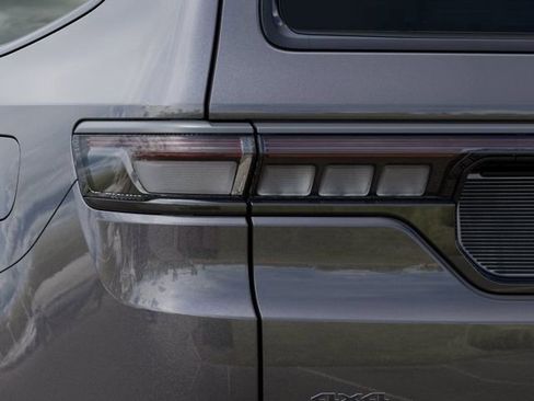 New 2026 Jeep Grand Wagoneer 4WD image 9