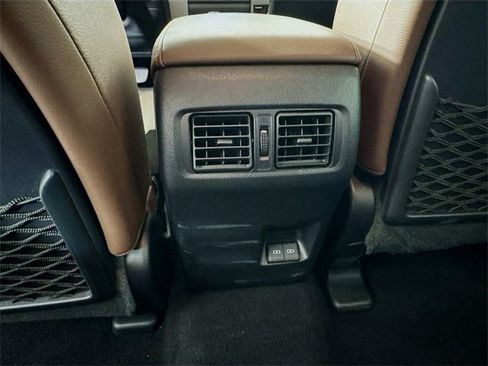 Used 2024 Toyota 4Runner Limited image 24