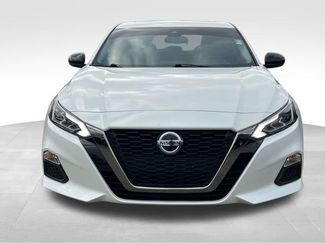 Used 2020 Nissan Altima 2.5 SR w/ Premium Package video 2
